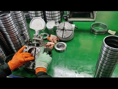 球状のロールベアリングは精密度試験を受けている